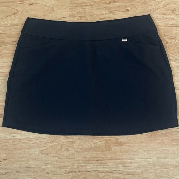 Greg Norman Shark Collection 18" Pull On Golf/Tennis Skort Woman’s Size XL - Picture 2 of 7